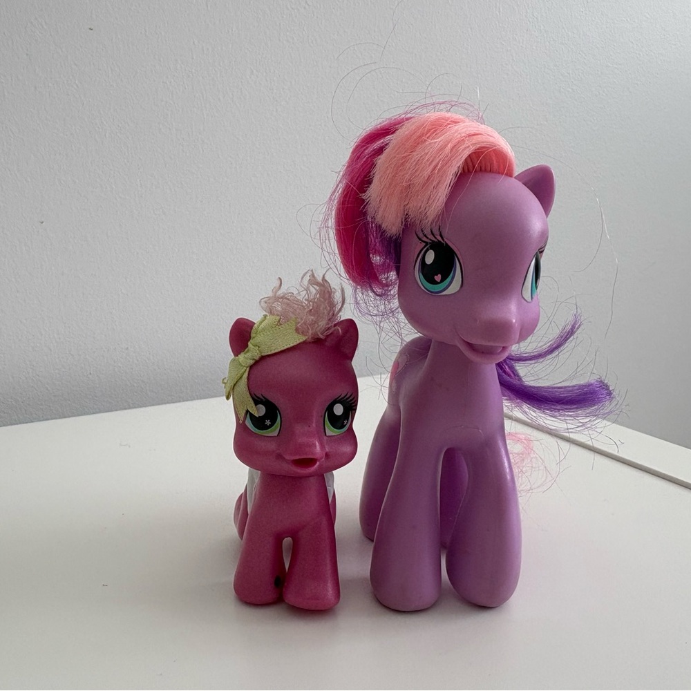 My Little Pony Mom Baby Set Hasbro Pink Purple Pony Bundle - Picture 3 of 7